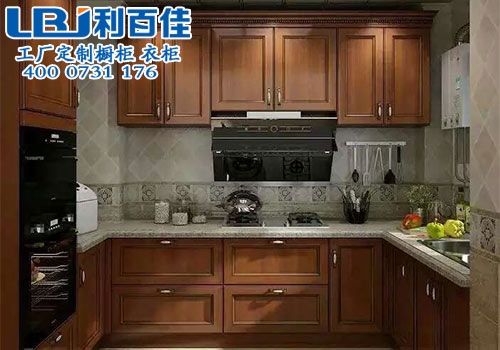 整體櫥柜的選材到搭配，聽利百佳跟你細細道來