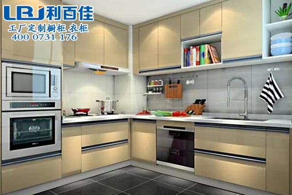 利百佳小戶型廚房櫥柜設(shè)計，從此愛上下廚房