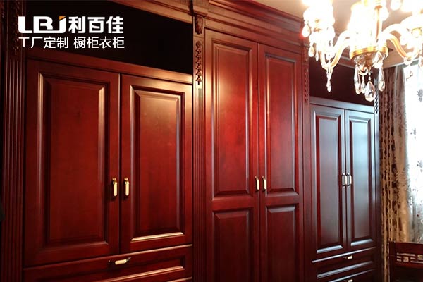 揭秘整體衣柜定制的板材，你知道幾種？
